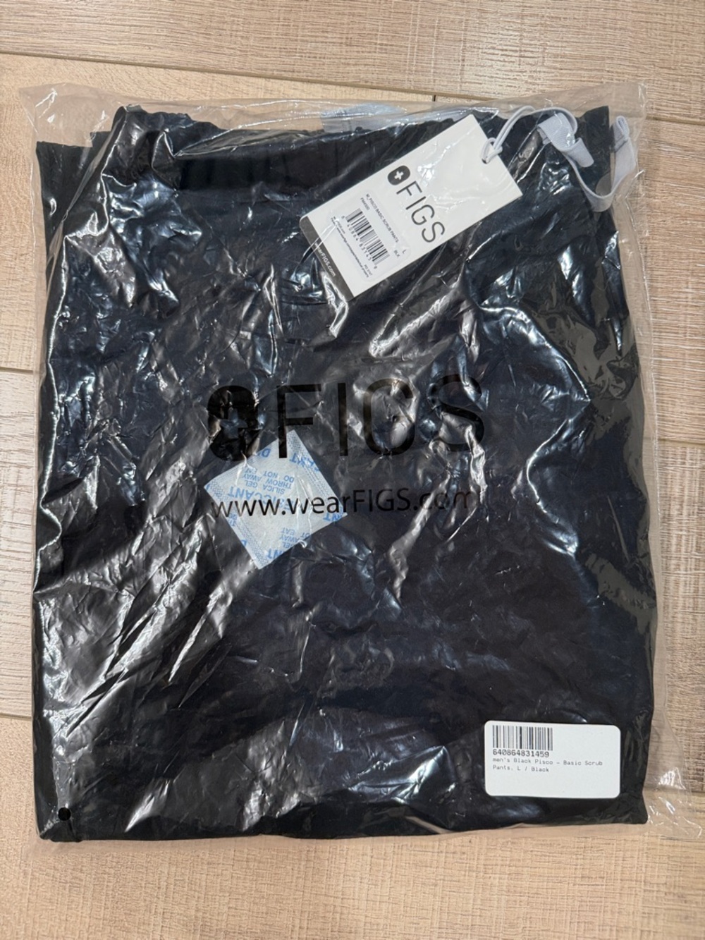 Men’s Figs Pisco Black Scrubs with Drawstring